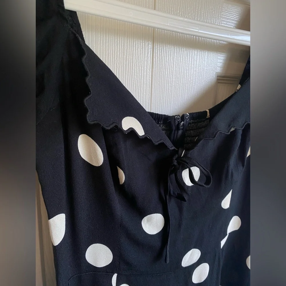 NWT Reformation Shyla Polka Dot Dress with Bow Details Size 6 - Picture 7 of 16